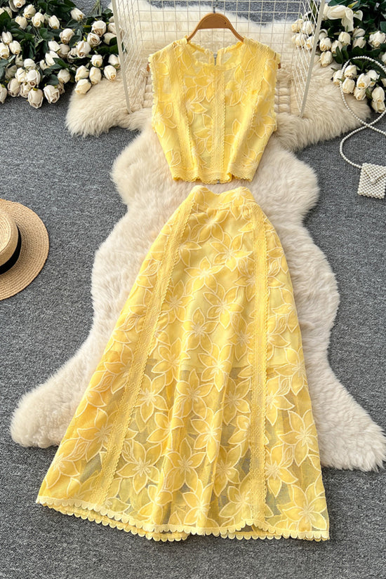 Elegant Floral Sleeveless Skirt Set