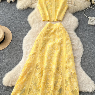 Elegant Floral Sleeveless Skirt Set