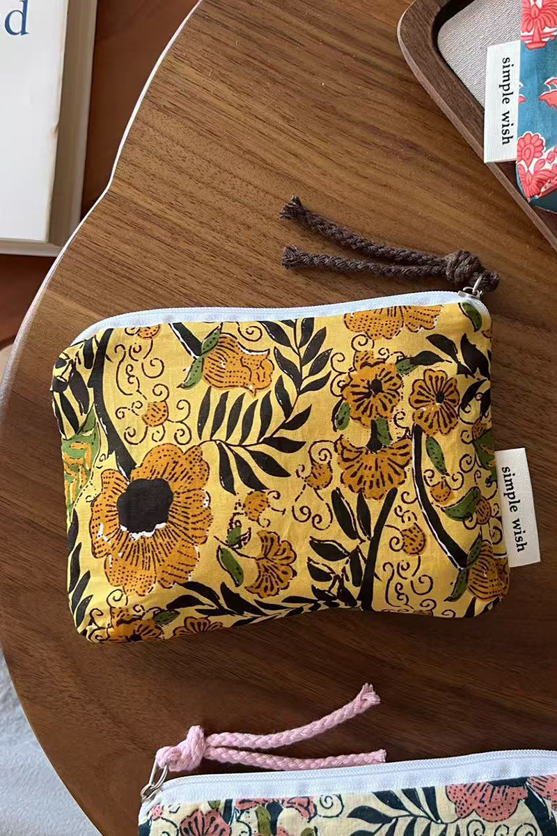 Floral Print Zipper Pouch