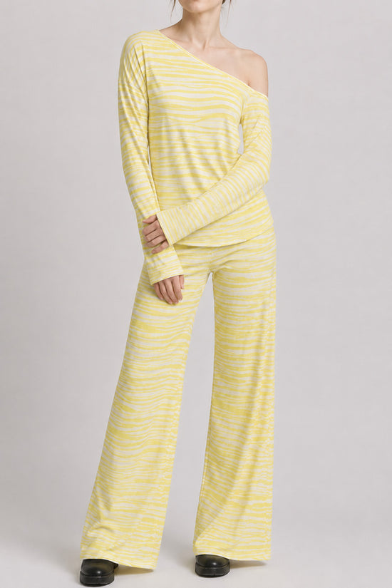YELLOW (2).jpg