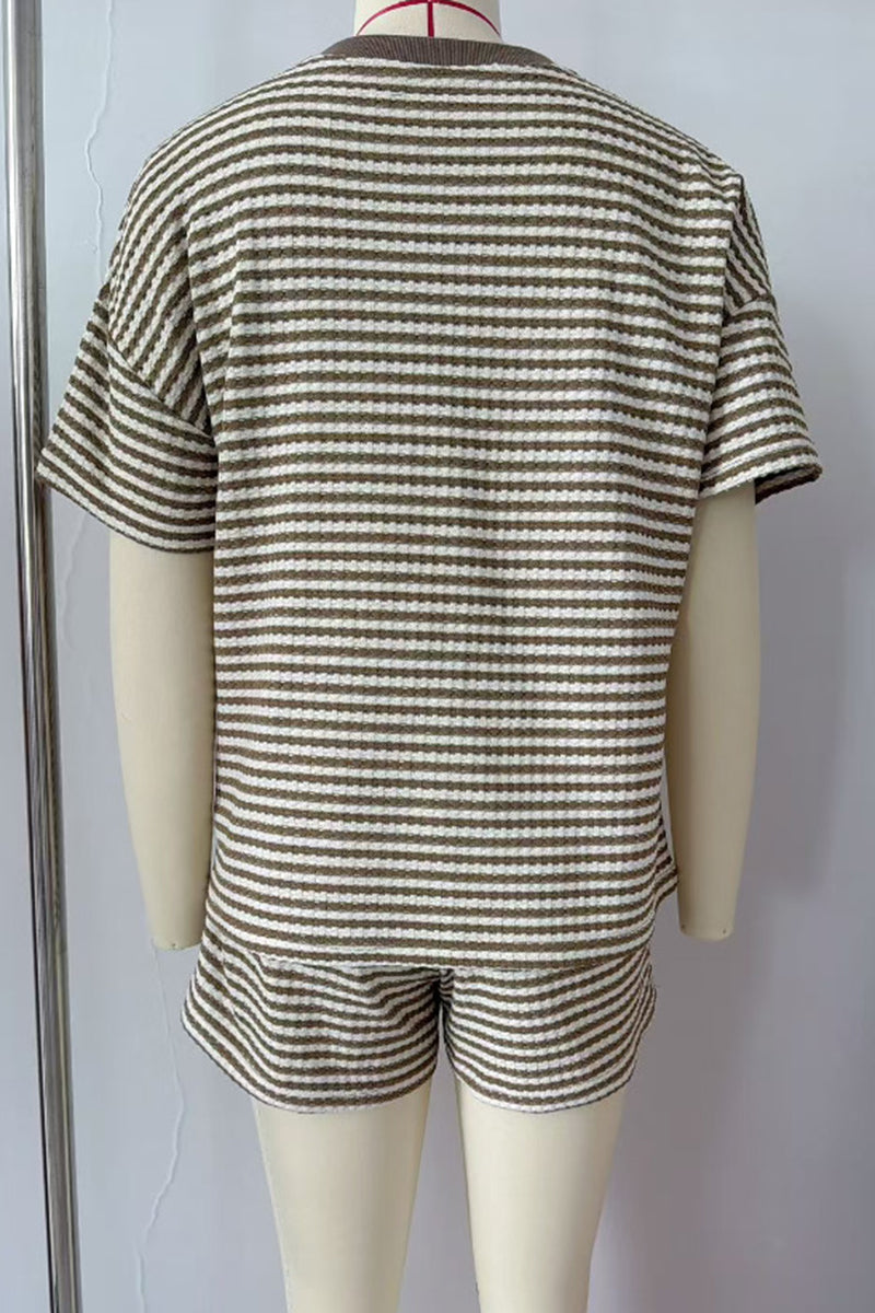 KHAKI (4).jpg