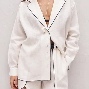 WHITE (1).jpg