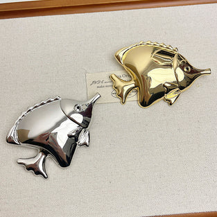 Elegant Fish-Shaped Brooch