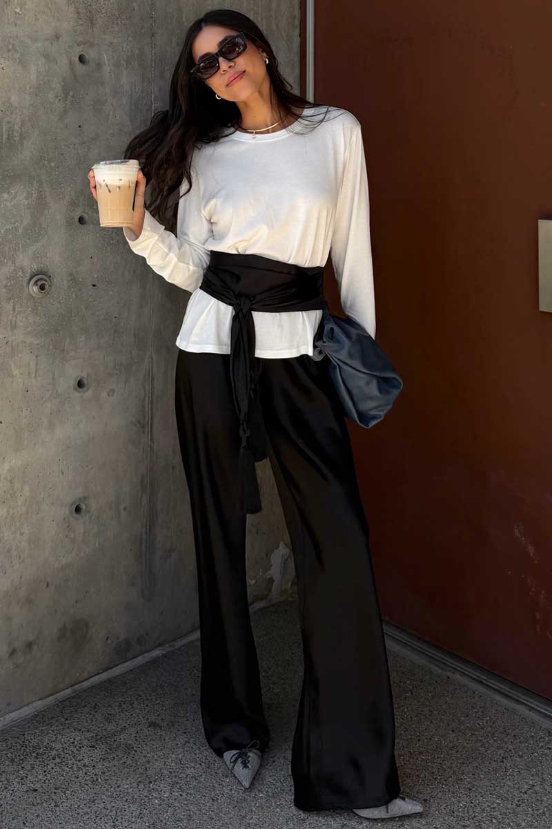 BLACK (3).jpg