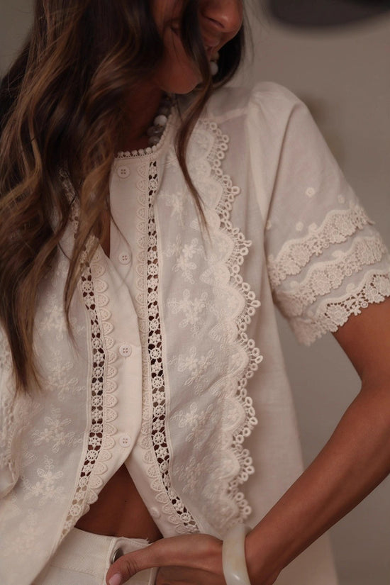 BEIGE (3).jpg