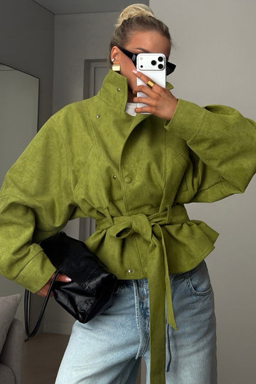 GREEN