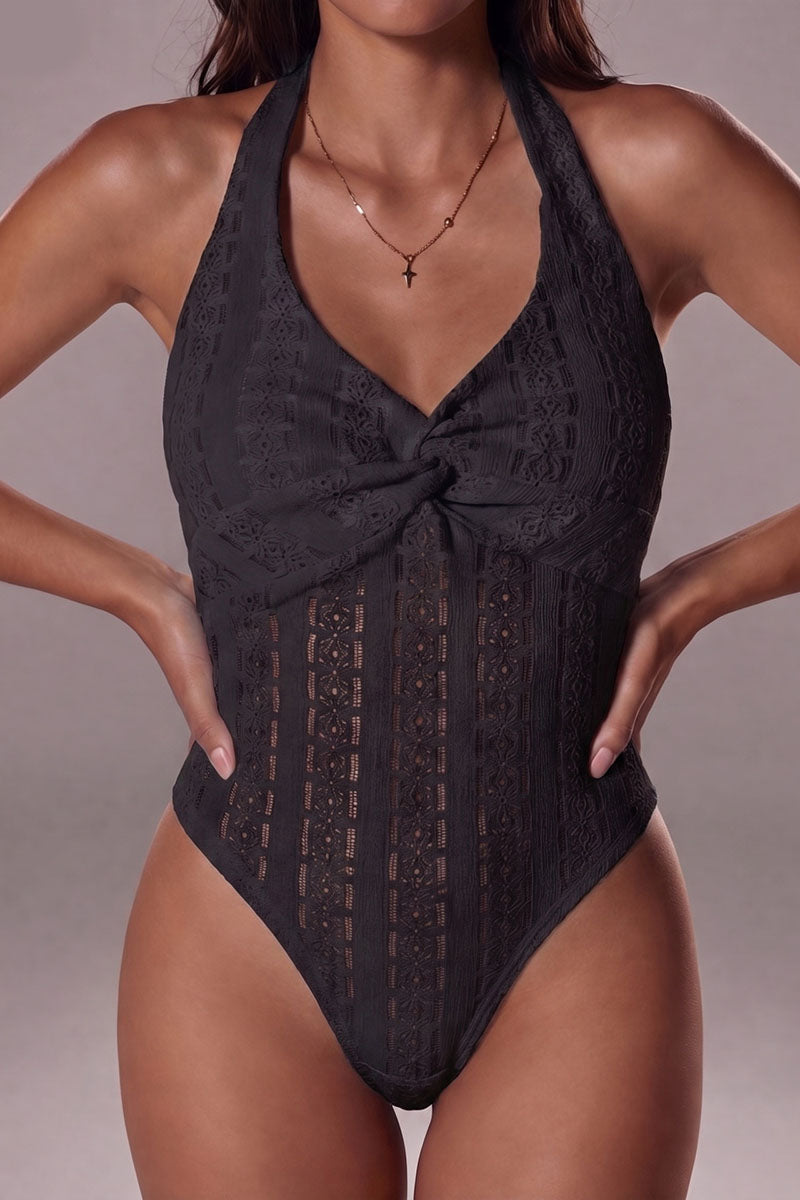 BLACK (1).jpg