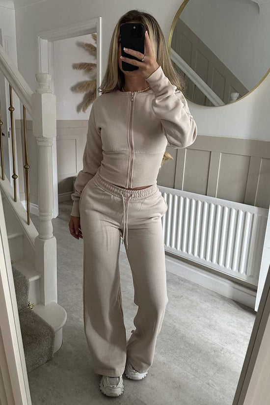 BEIGE.jpg