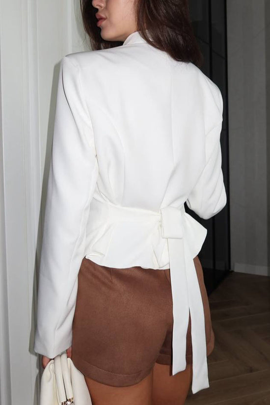 WHITE (8).jpg
