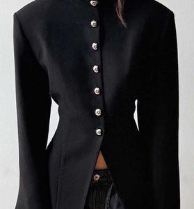 BLACK (1).jpg