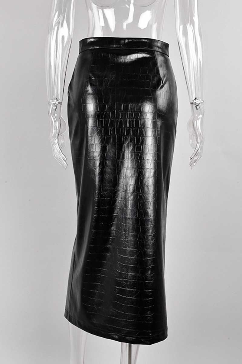 BLACK (4).jpg