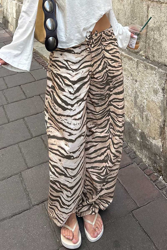 KHAKI (1).jpg