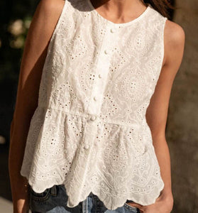 WHITE (1).jpg