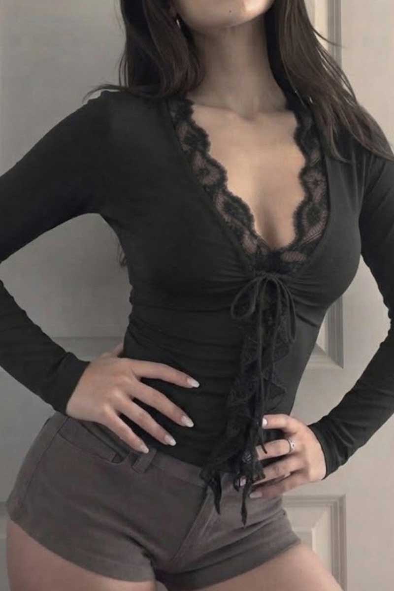 BLACK (1).jpg