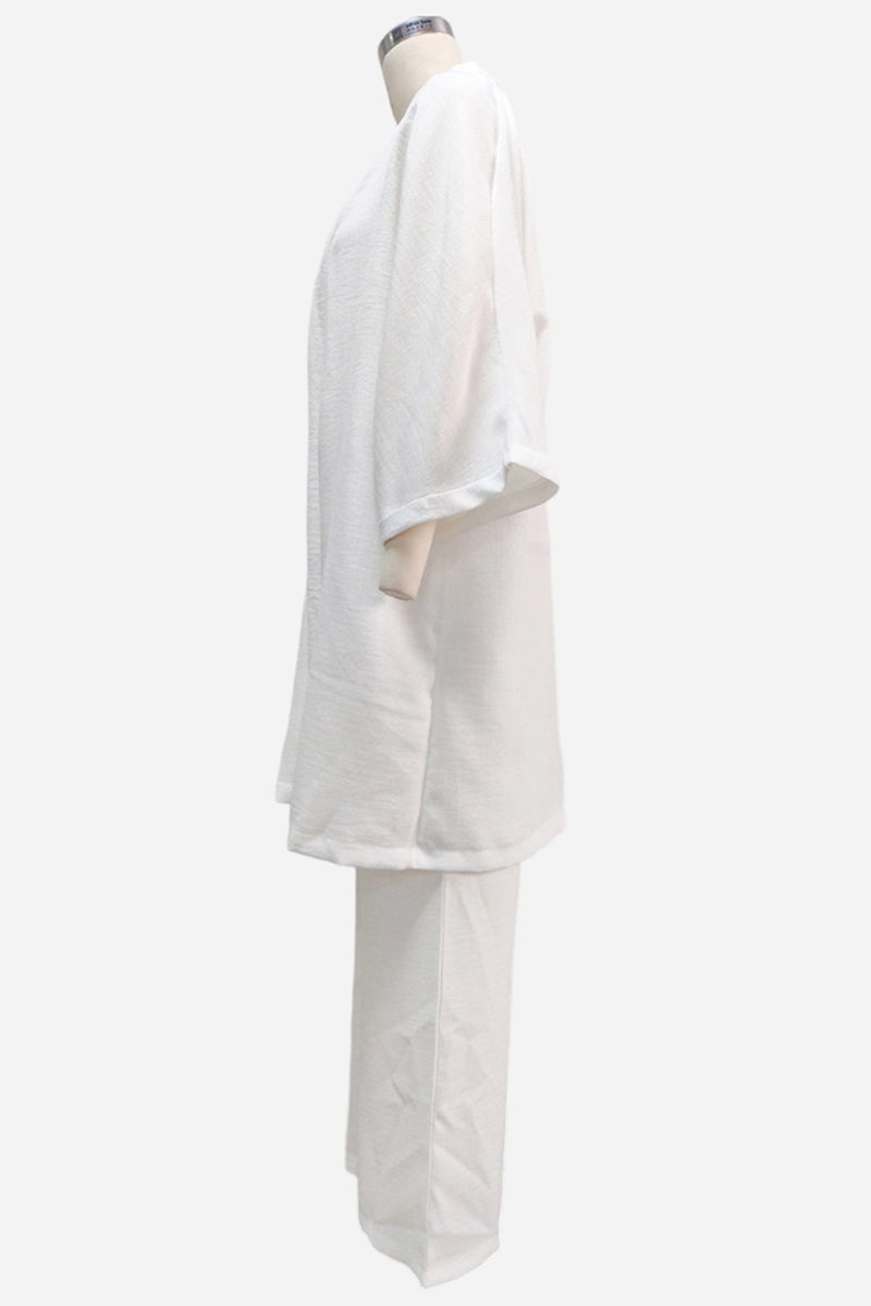 WHITE (3).jpg