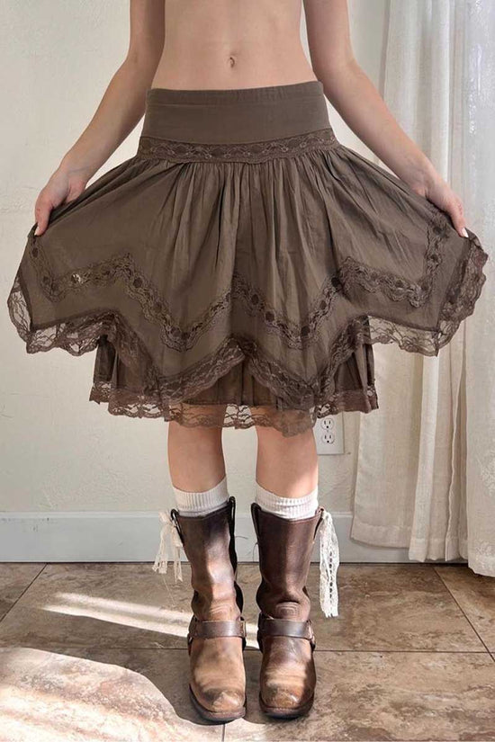 BROWN (2).jpg