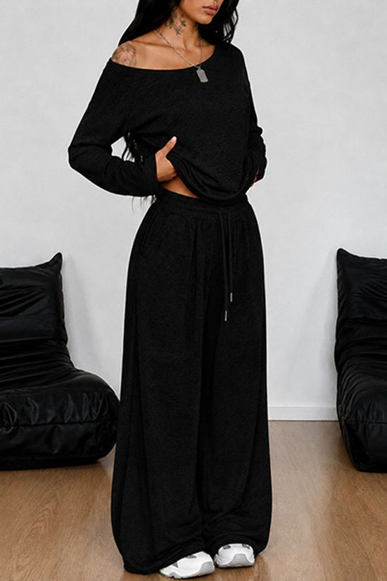 BLACK (2).jpg