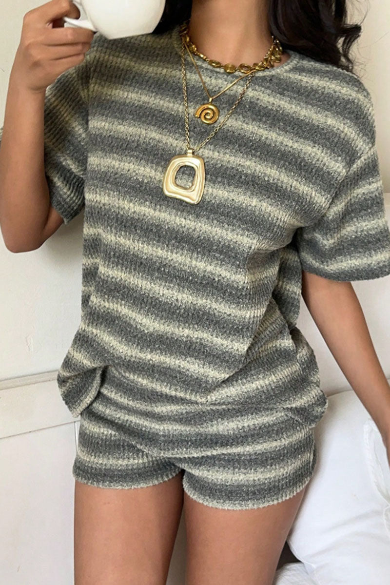 GREEN (2).jpg