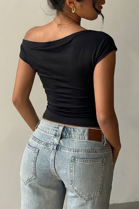 BLACK (7).jpg