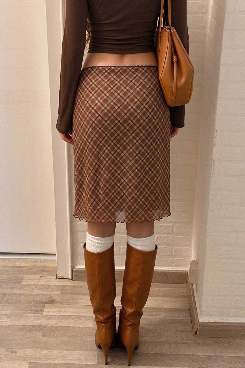 BROWN (3).jpg