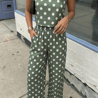 GREEN (1).jpg
