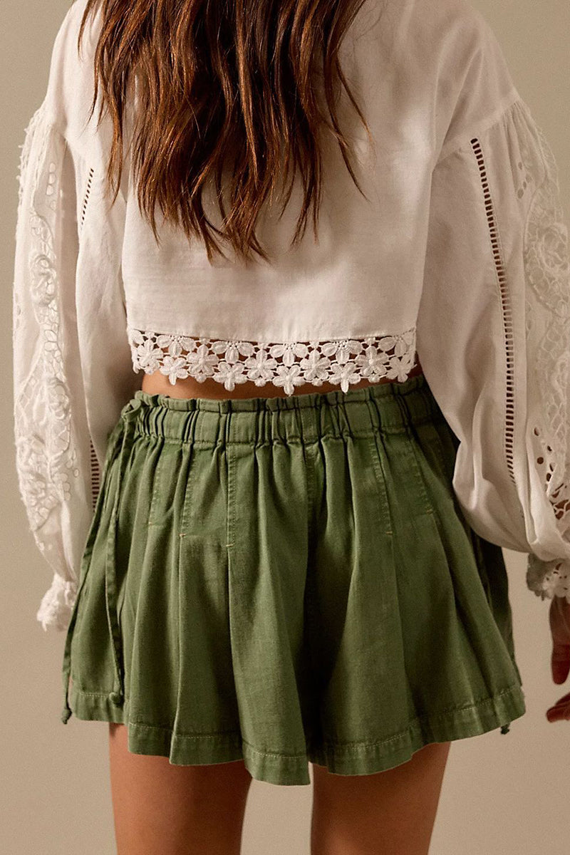 GREEN (2).jpg