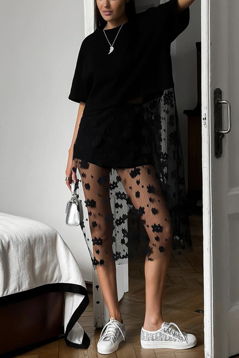 BLACK (2).jpg