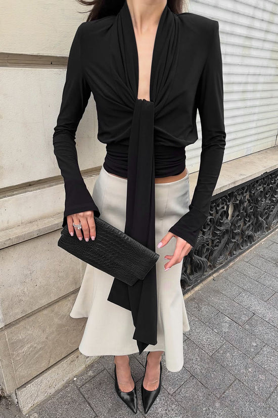 BLACK (3).jpg