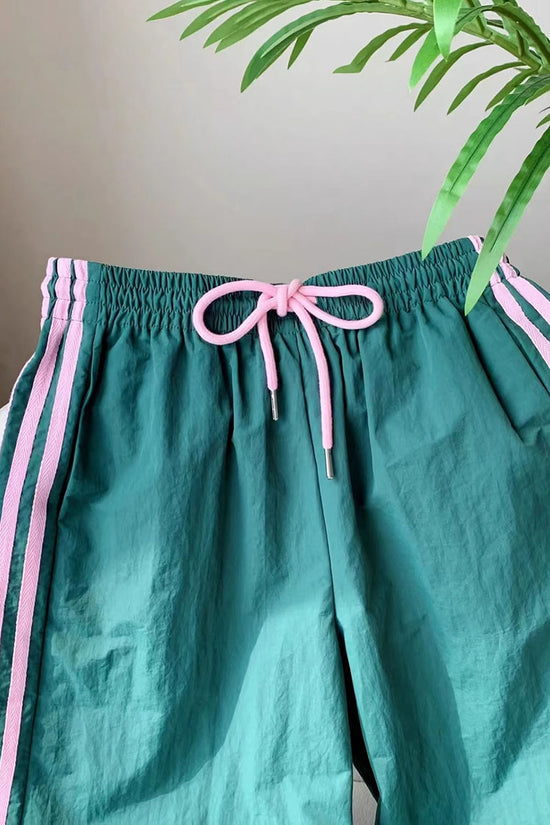 GREEN (2).jpg