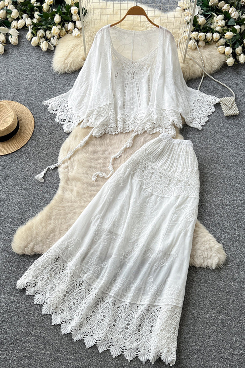WHITE (5).jpg