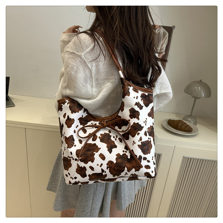 BROWN (2).jpg