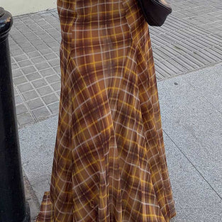 BROWN (1).jpg