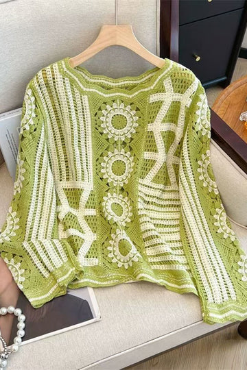 GREEN