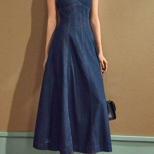 BLUE (1).jpg