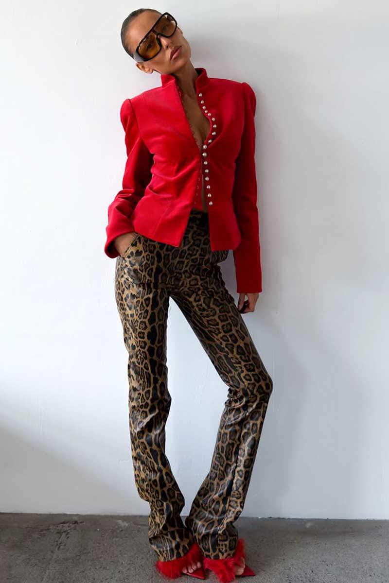 RED (2).jpg