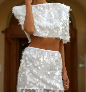 WHITE (1).jpg