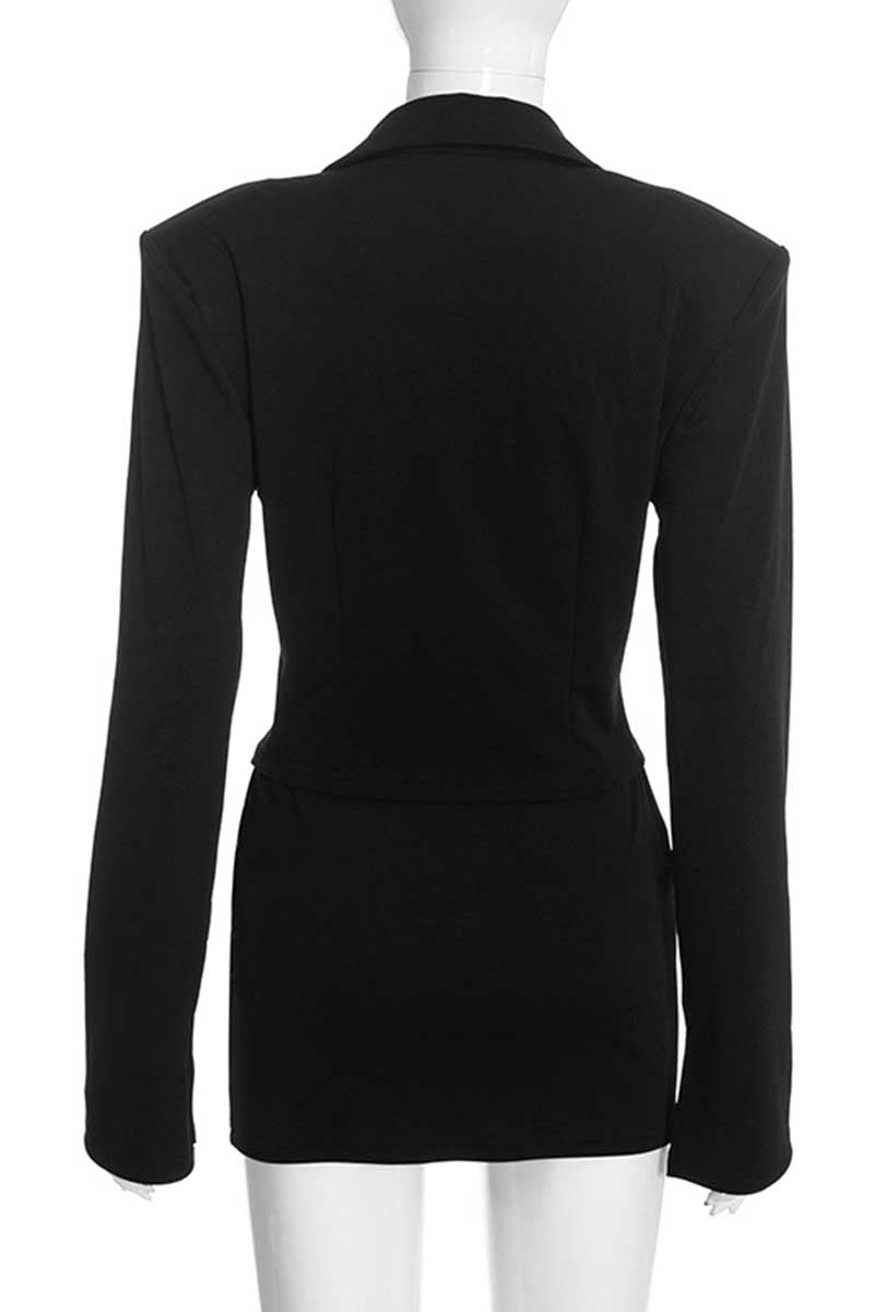 BLACK (6).jpg