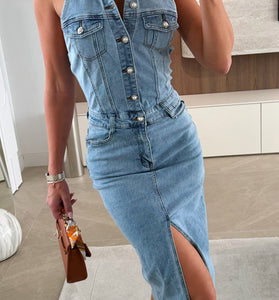 BLUE (1).jpg