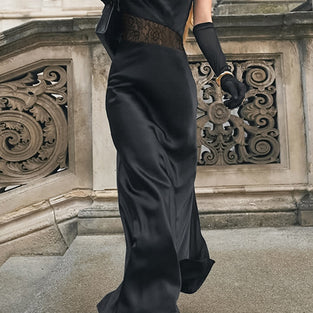 BLACK (1).jpg