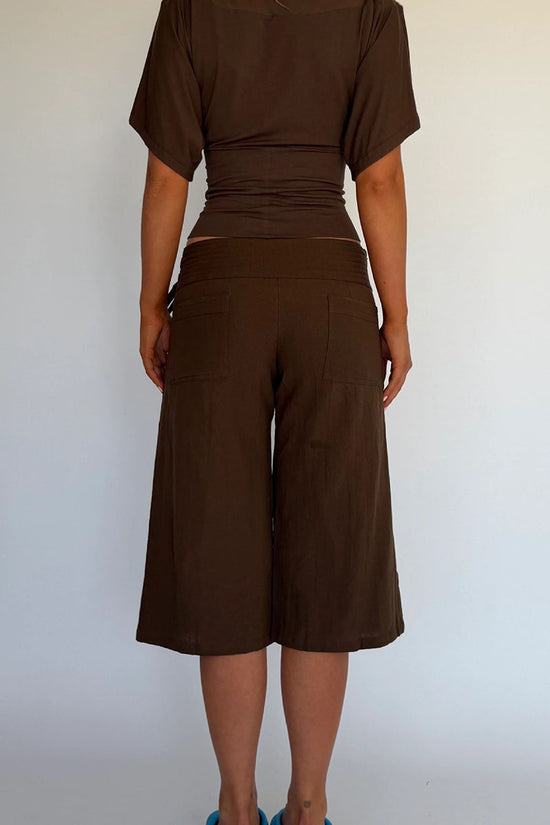 BROWN (2).jpg
