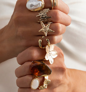 GOLD (1).jpg