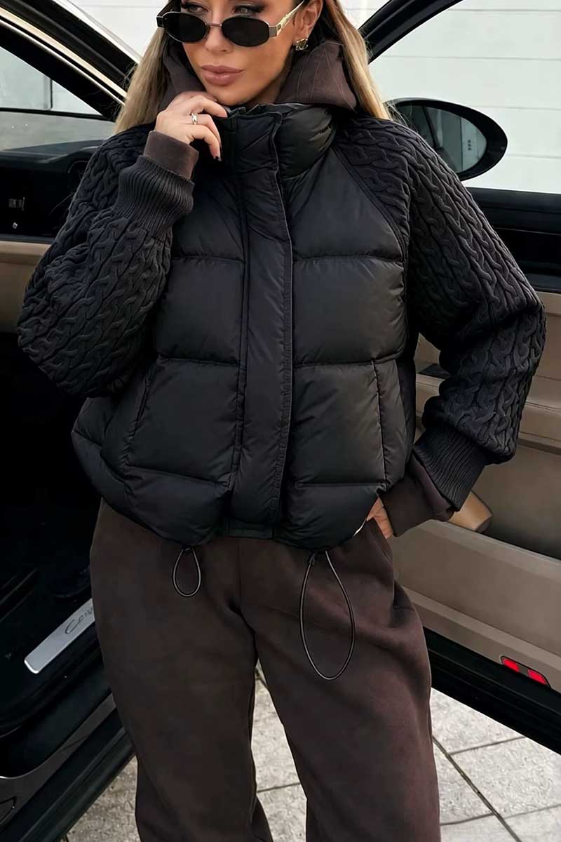 BLACK.jpg