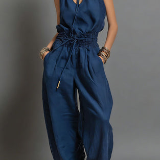 BLUE (1).jpg
