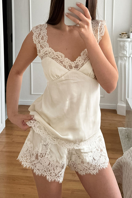 BEIGE (2).jpg
