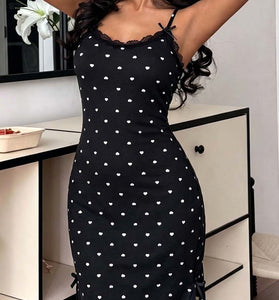 BLACK (1).jpg