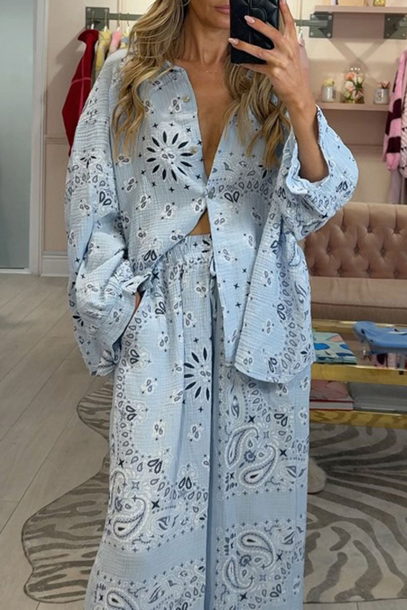 BLUE (2).jpg