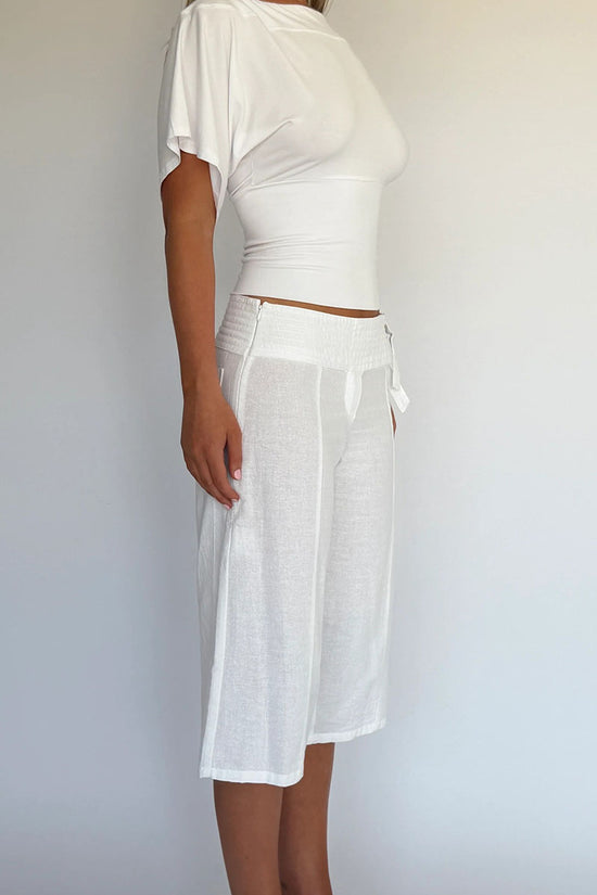 WHITE (2).jpg